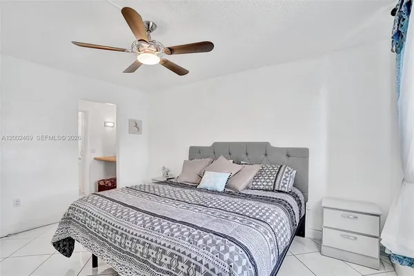 $1,650 | 2999 Point E Drive, Unit C511, Aventura, FL 33160