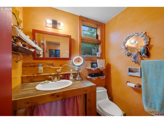 $549,000 | 17050 Wilson River Highway, Tillamook, OR 97141