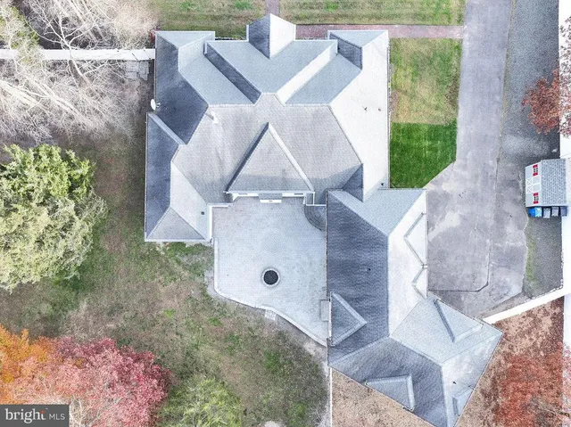 $1,350,000 | 5 Popper Street, Manahawkin, NJ 08050