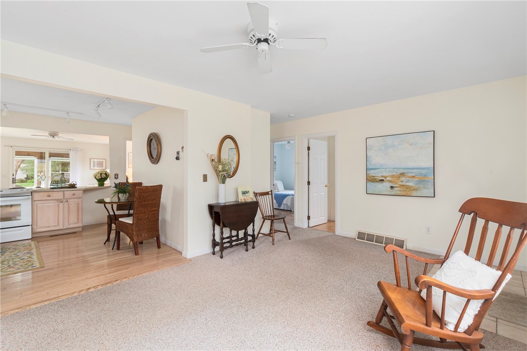 36 Beach Plum Road Narragansett, RI 02882 - Photo 23 of 44 Gallery Image 23