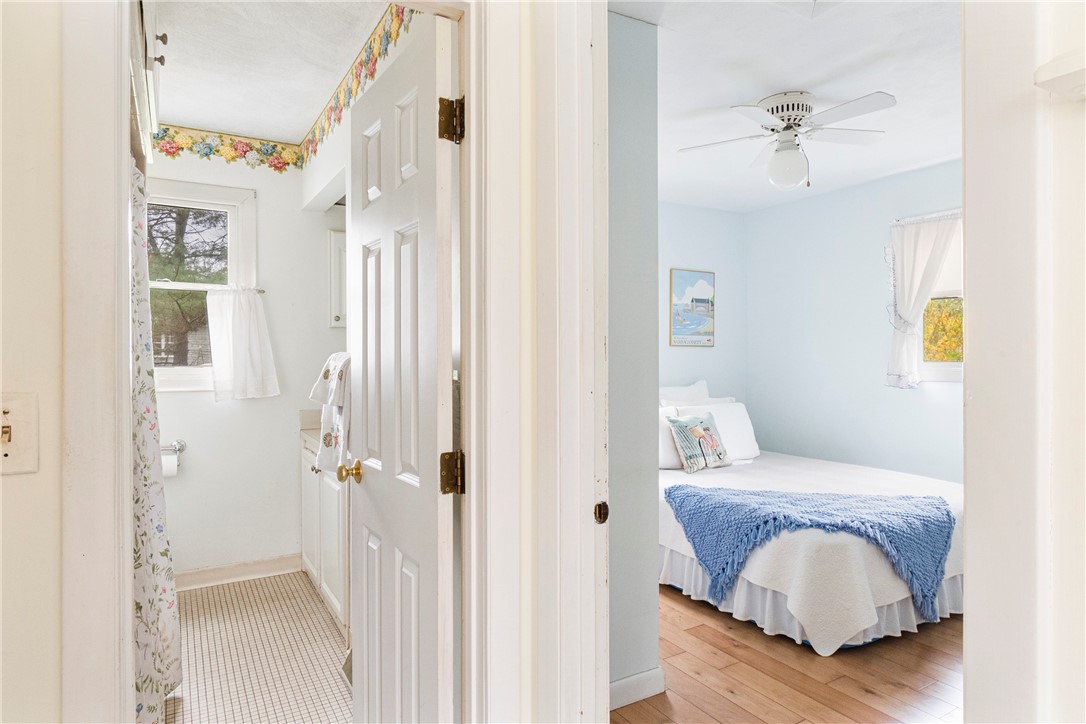 36 Beach Plum Road Narragansett, RI 02882 - Photo 28 of 44 Gallery Image 28