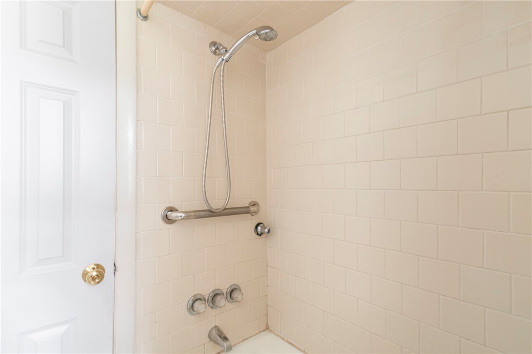 36 Beach Plum Road Narragansett, RI 02882 - Photo 32 of 44 Gallery Image 32