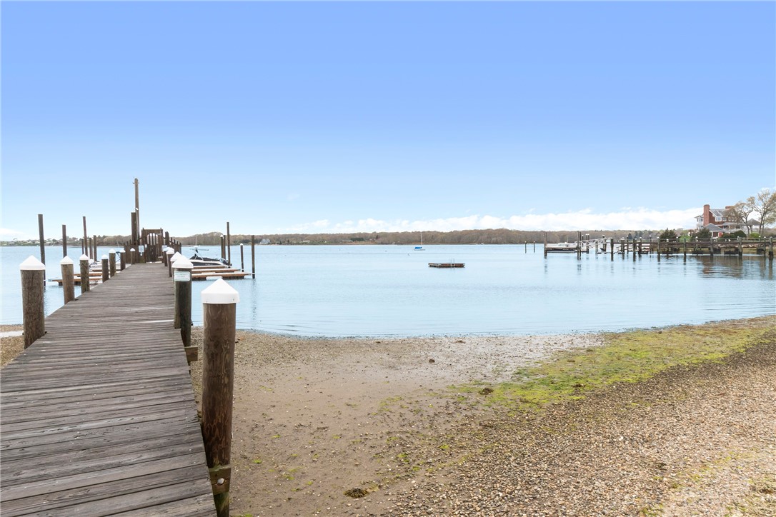 36 Beach Plum Road Narragansett, RI 02882 - Photo 41 of 44 Gallery Image 41