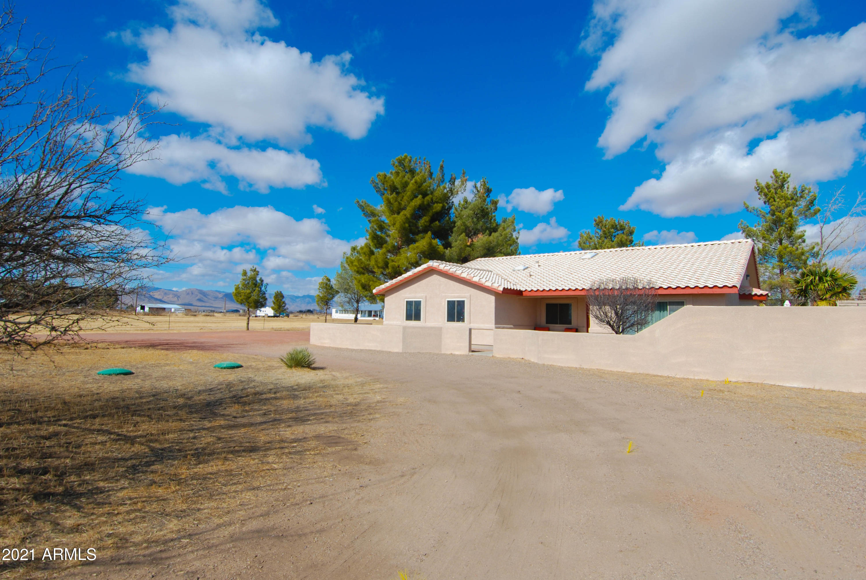 3266 West Cox Road Willcox, AZ 85643 - Photo 1 of 51 edited (53 of 55)
