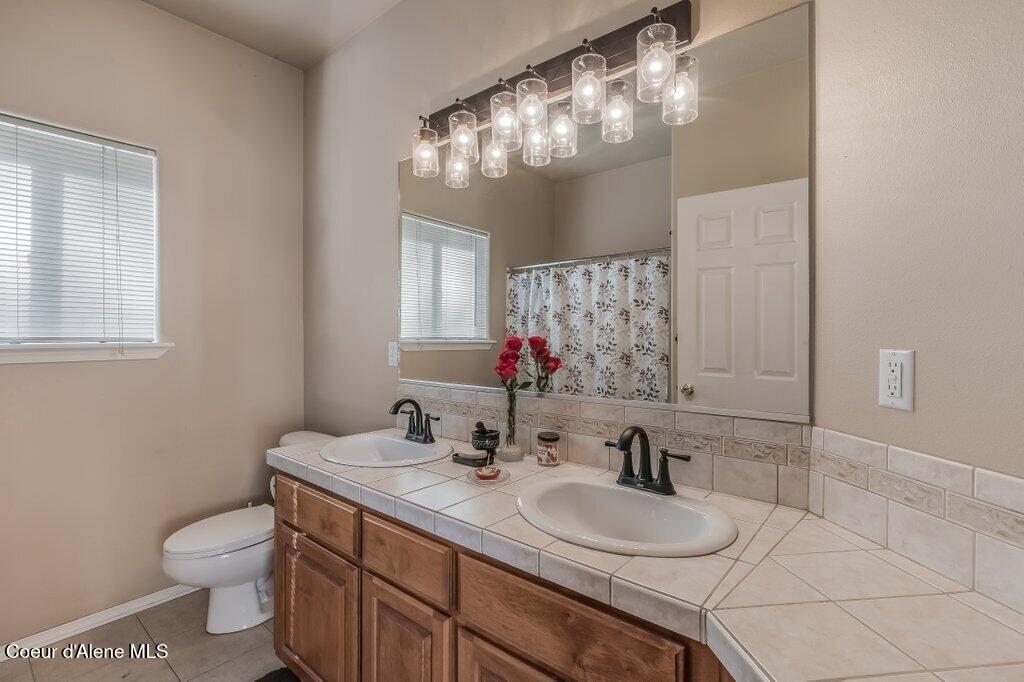 18321 West Rice Avenue Post Falls, ID 83854 - Photo 27 of 69 --27.jpg-SMALL