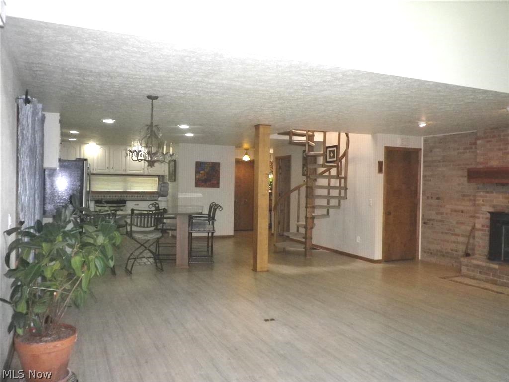 165 Perry Drive Northwest Canton, OH 44708 - Photo 2 of 25 Gallery Image 2