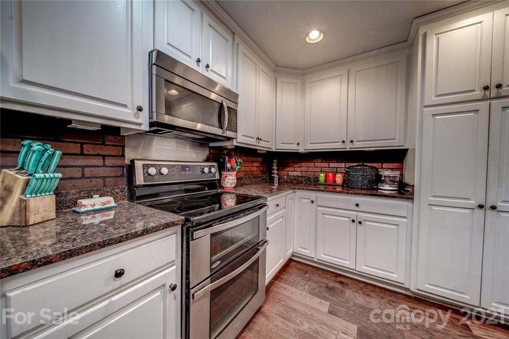 8126 Smith Road Stanfield, NC 28163 - Photo 9 of 32
