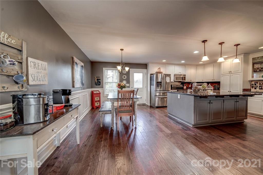 8126 Smith Road Stanfield, NC 28163 - Photo 10 of 32