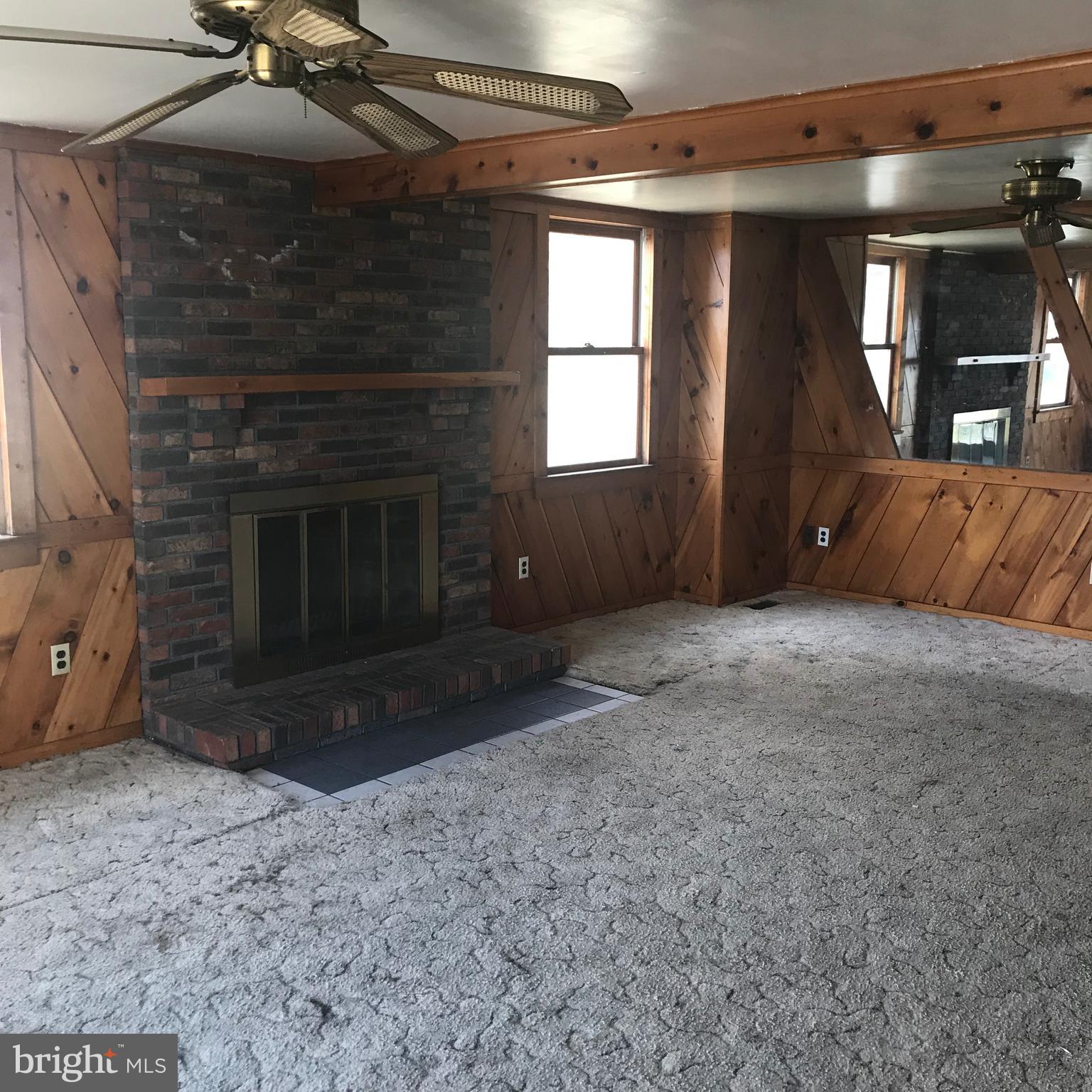 522 Eldridges Hill Road Pilesgrove, NJ 08098 - Photo 14 of 30 Family room