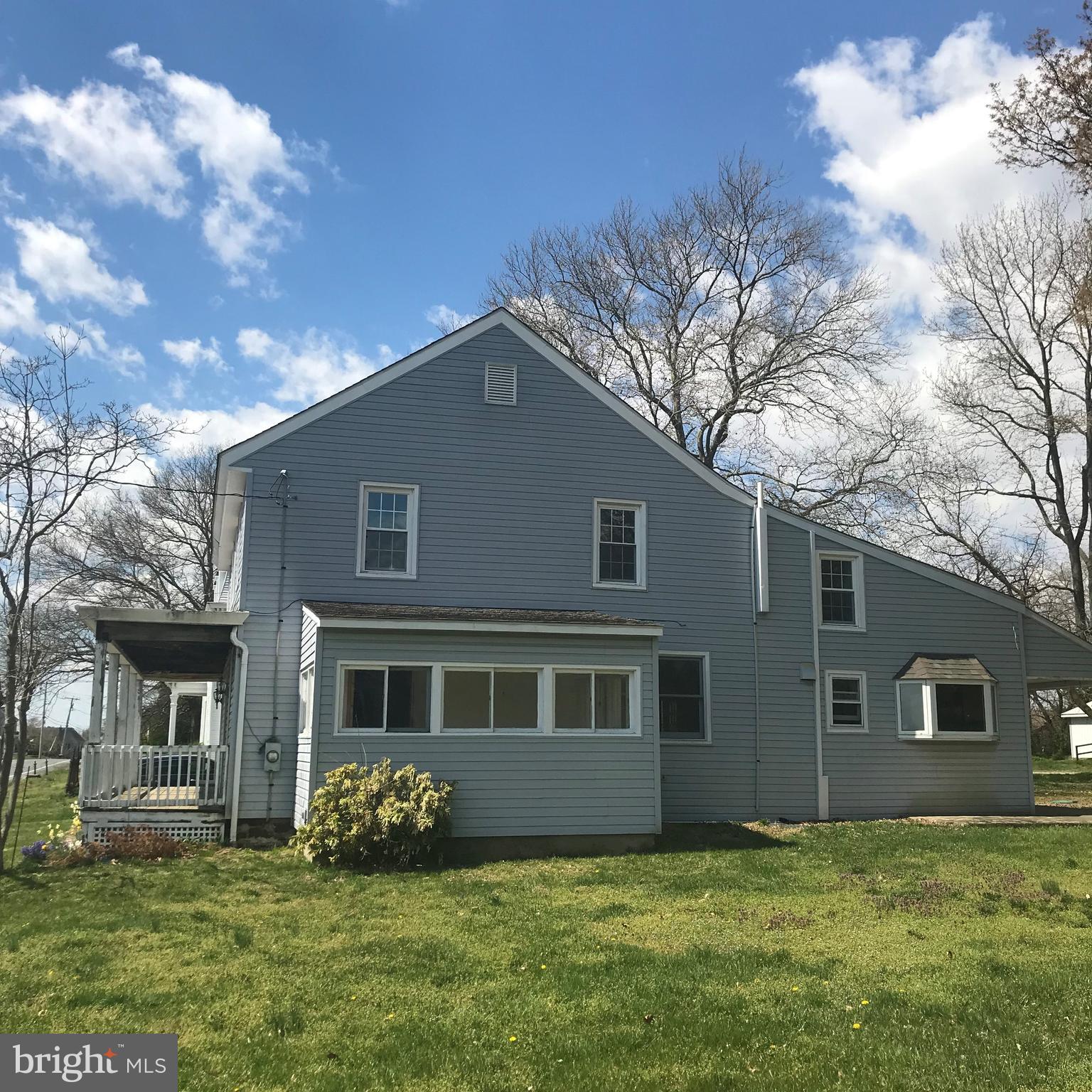 522 Eldridges Hill Road Pilesgrove, NJ 08098 - Photo 3 of 30 Right side