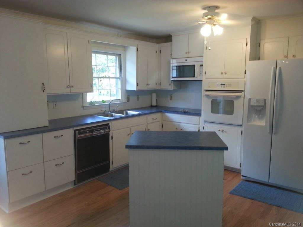 242 Shadowbrook Road Stanley, NC 28164 - Photo 3 of 8 Gallery Image 3