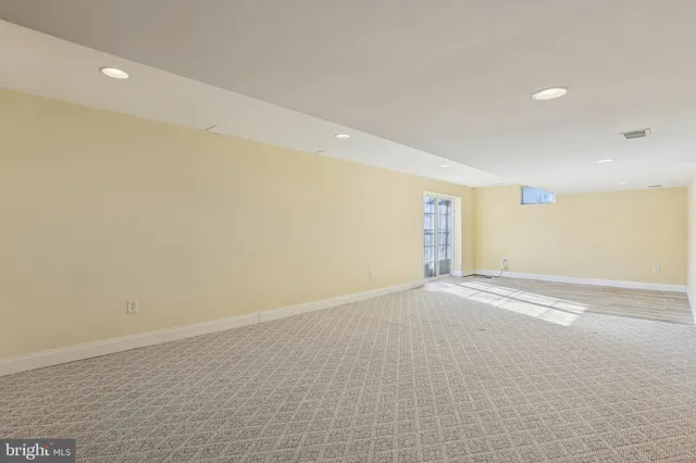 a view of empty room