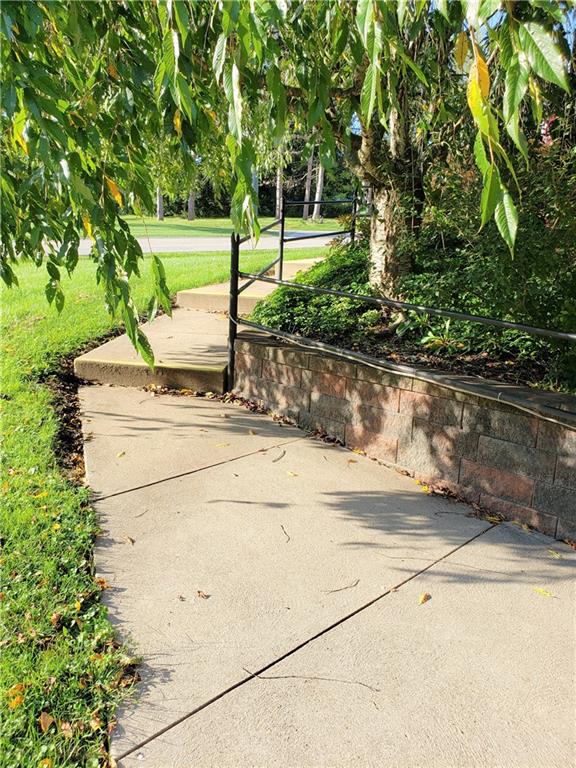 2191 Robbins Station Road Irwin, PA 15642 - Photo 2 of 25 Gallery Image 2