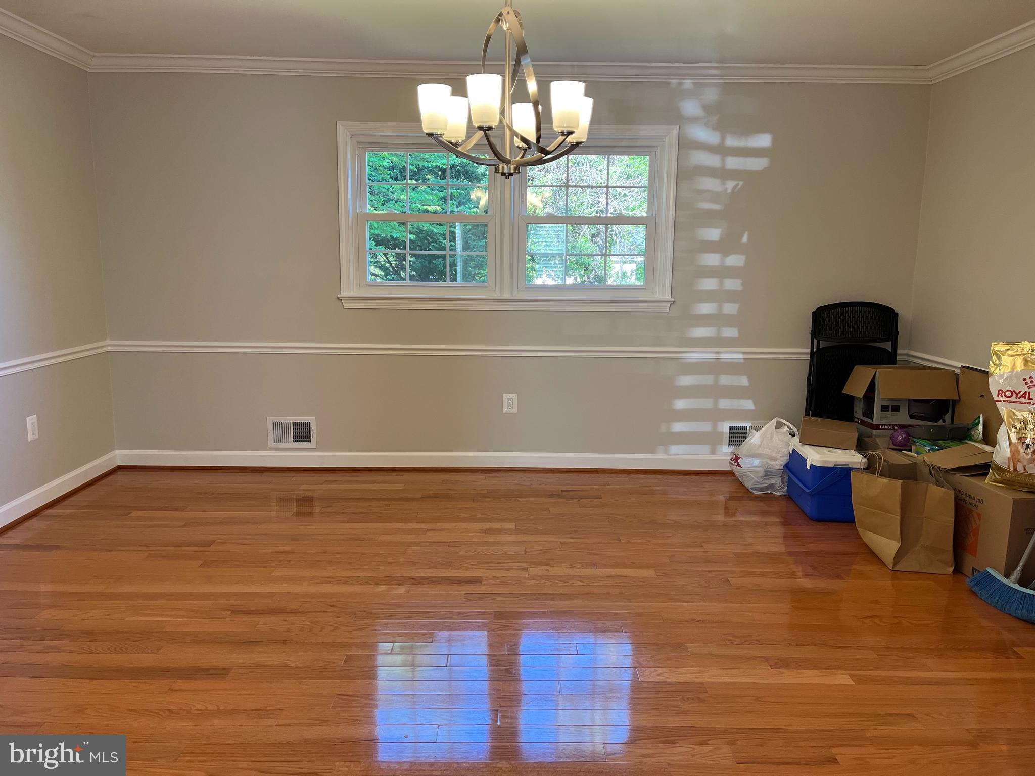 10216 Windsor View Drive Potomac, MD 20854 - Photo 12 of 43