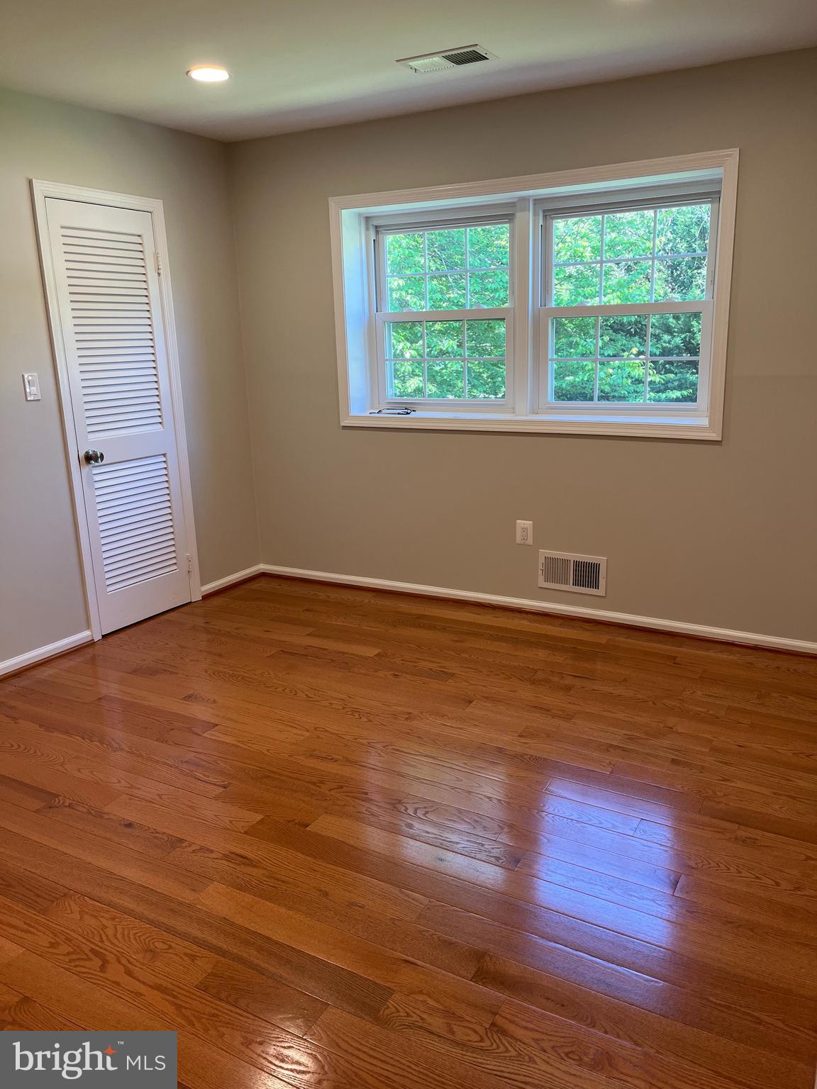 10216 Windsor View Drive Potomac, MD 20854 - Photo 22 of 43