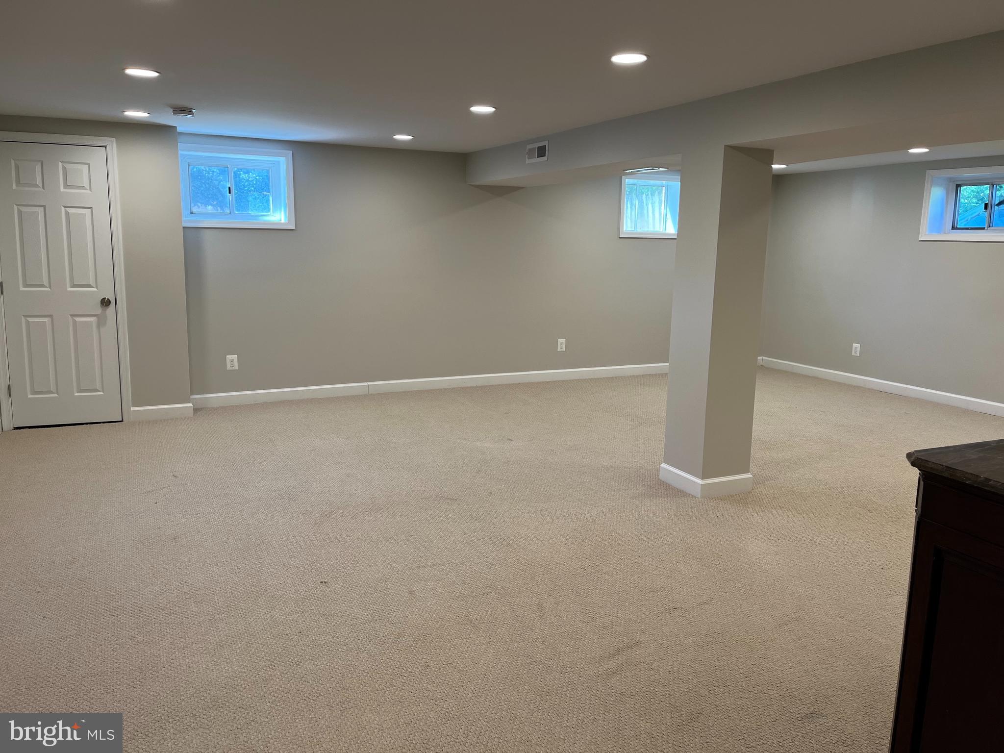 10216 Windsor View Drive Potomac, MD 20854 - Photo 30 of 43