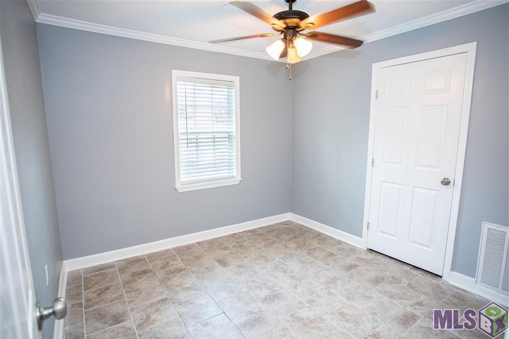 1262 Mchugh Road Baker, LA 70714 - Photo 9 of 16 Gallery Image 9