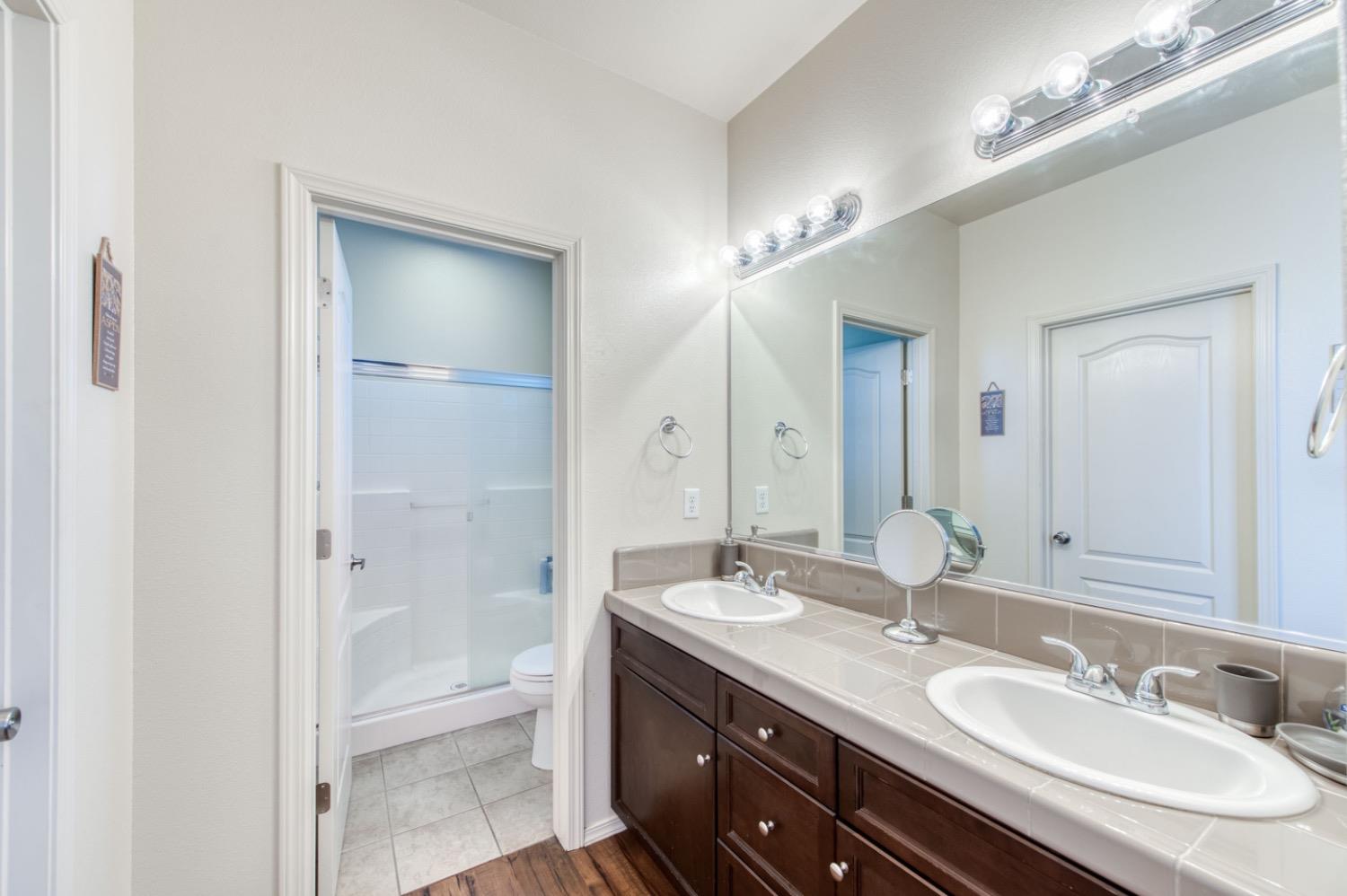 4085 Harlan Ranch Boulevard Clovis, CA 93619 - Photo 16 of 27