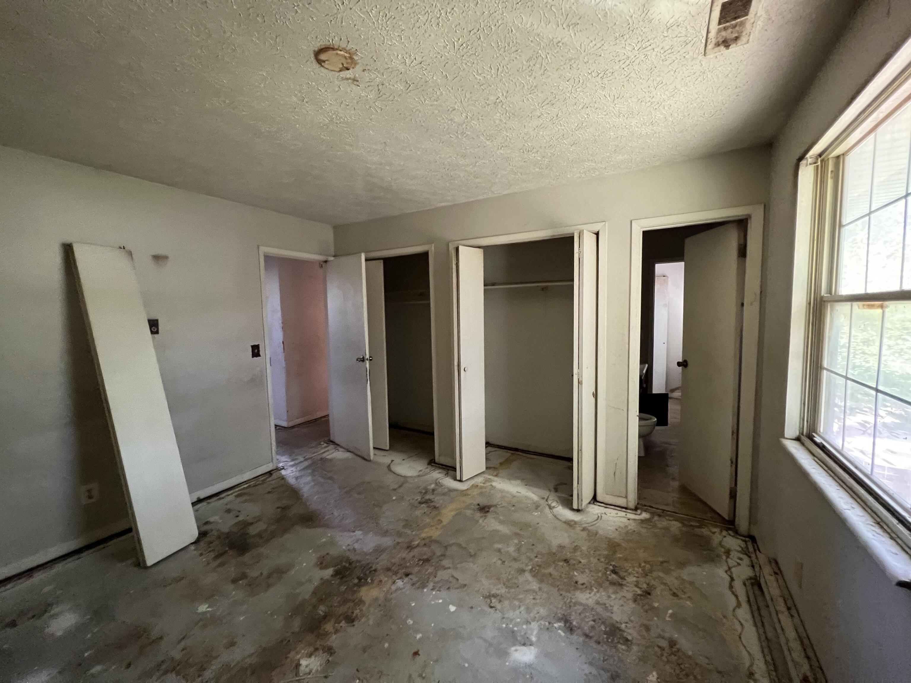 4417 Mitthoeffer Road Indianapolis, IN 46235 - Photo 16 of 32 Gallery Image 16