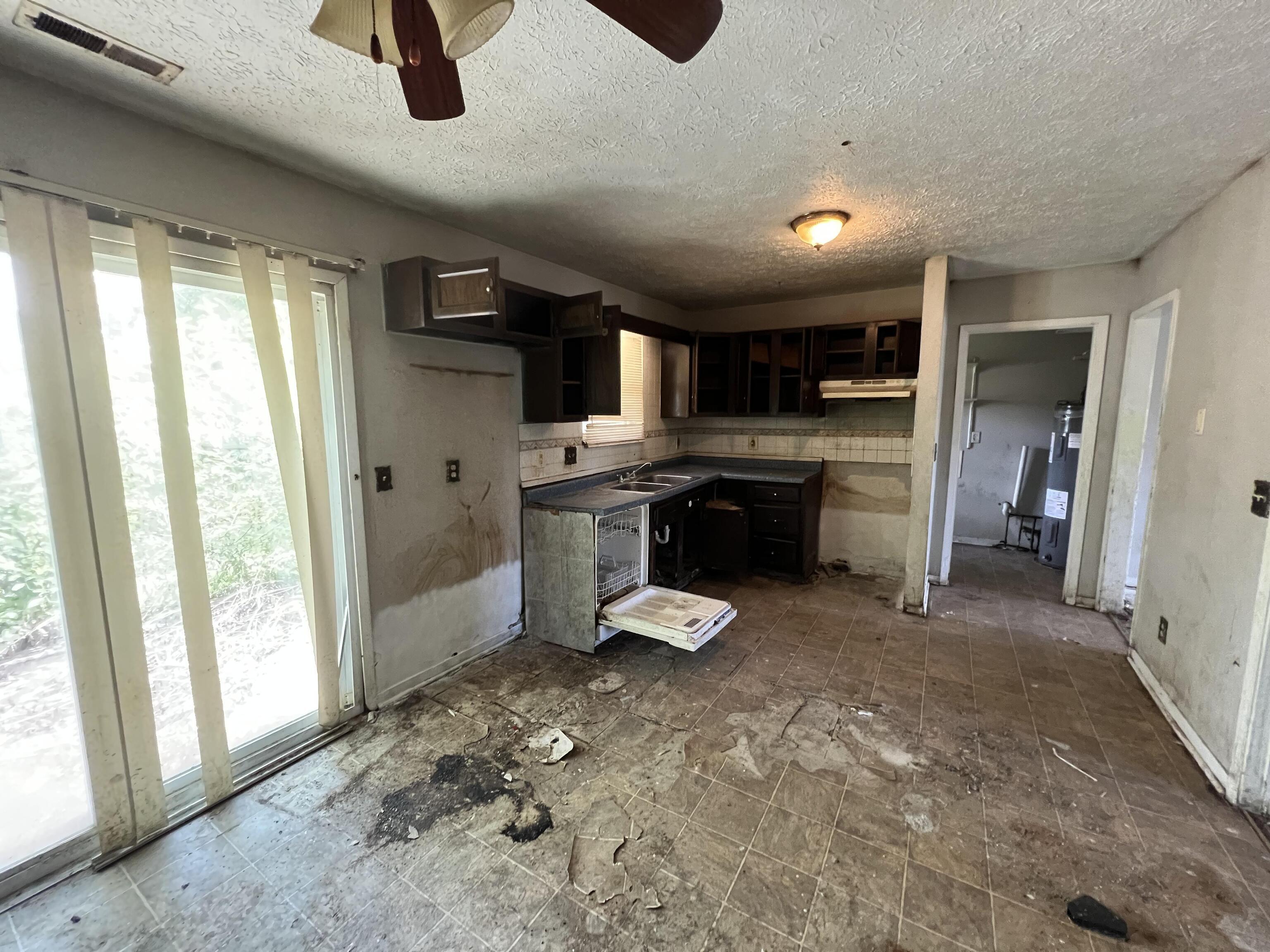 4417 Mitthoeffer Road Indianapolis, IN 46235 - Photo 28 of 32 Gallery Image 28