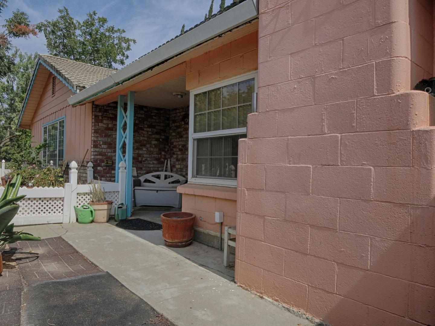 3772 East Redwood Road Ceres, CA 95307 - Photo 4 of 44 Gallery Image 4