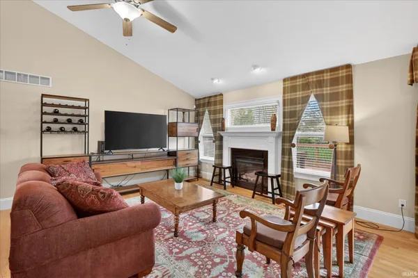 $675,000 | 53475 Hansel Lane, South Bend, IN 46637