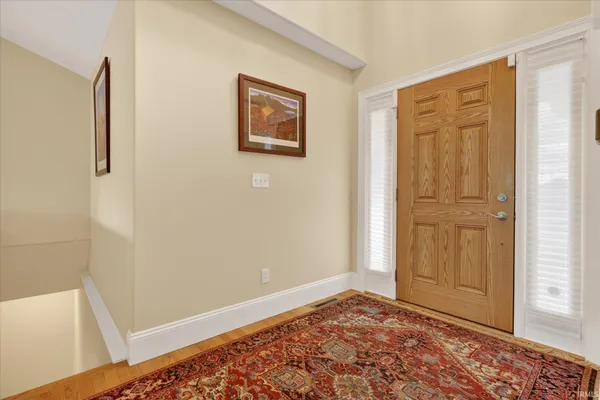 $675,000 | 53475 Hansel Lane, South Bend, IN 46637