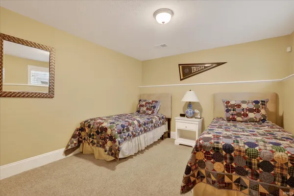 $675,000 | 53475 Hansel Lane, South Bend, IN 46637