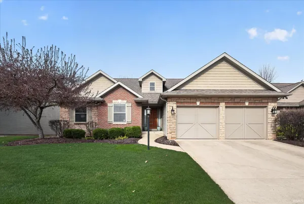 $675,000 | 53475 Hansel Lane, South Bend, IN 46637