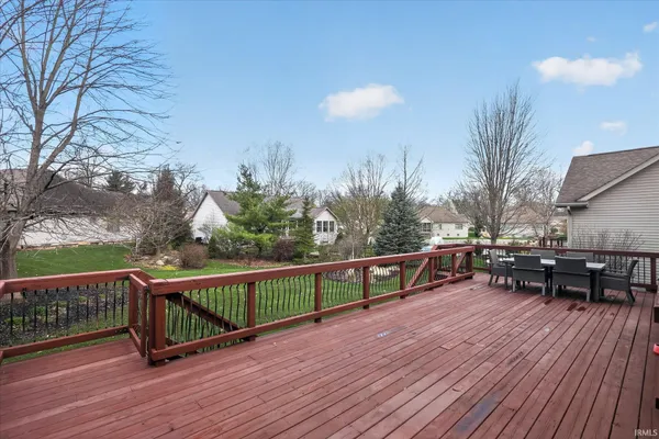 $675,000 | 53475 Hansel Lane, South Bend, IN 46637