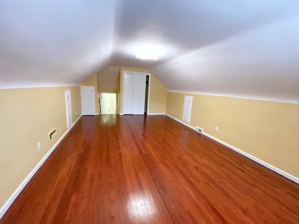 $340,000 | 6 Canterbury Drive, Endicott, NY 13760