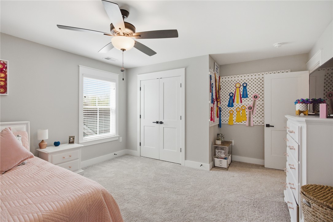 318 Summerall Drive Anderson, SC 29621 - Photo 26 of 41 This inviting bedroom provides a comfortable and tranquil retreat.