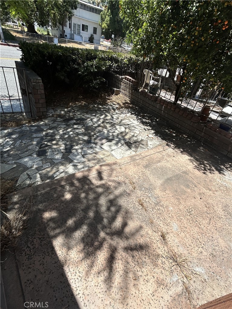 400 South Garfield Avenue, Unit 5 Alhambra, CA 91801 - Photo 23 of 23 a view of outdoor space with garden