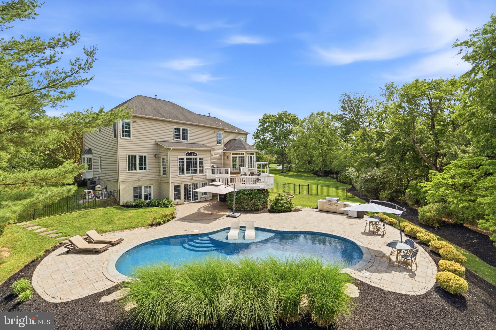 9313 Harrisons Farm Way Laytonsville, MD 20882 - Photo 13 of 20