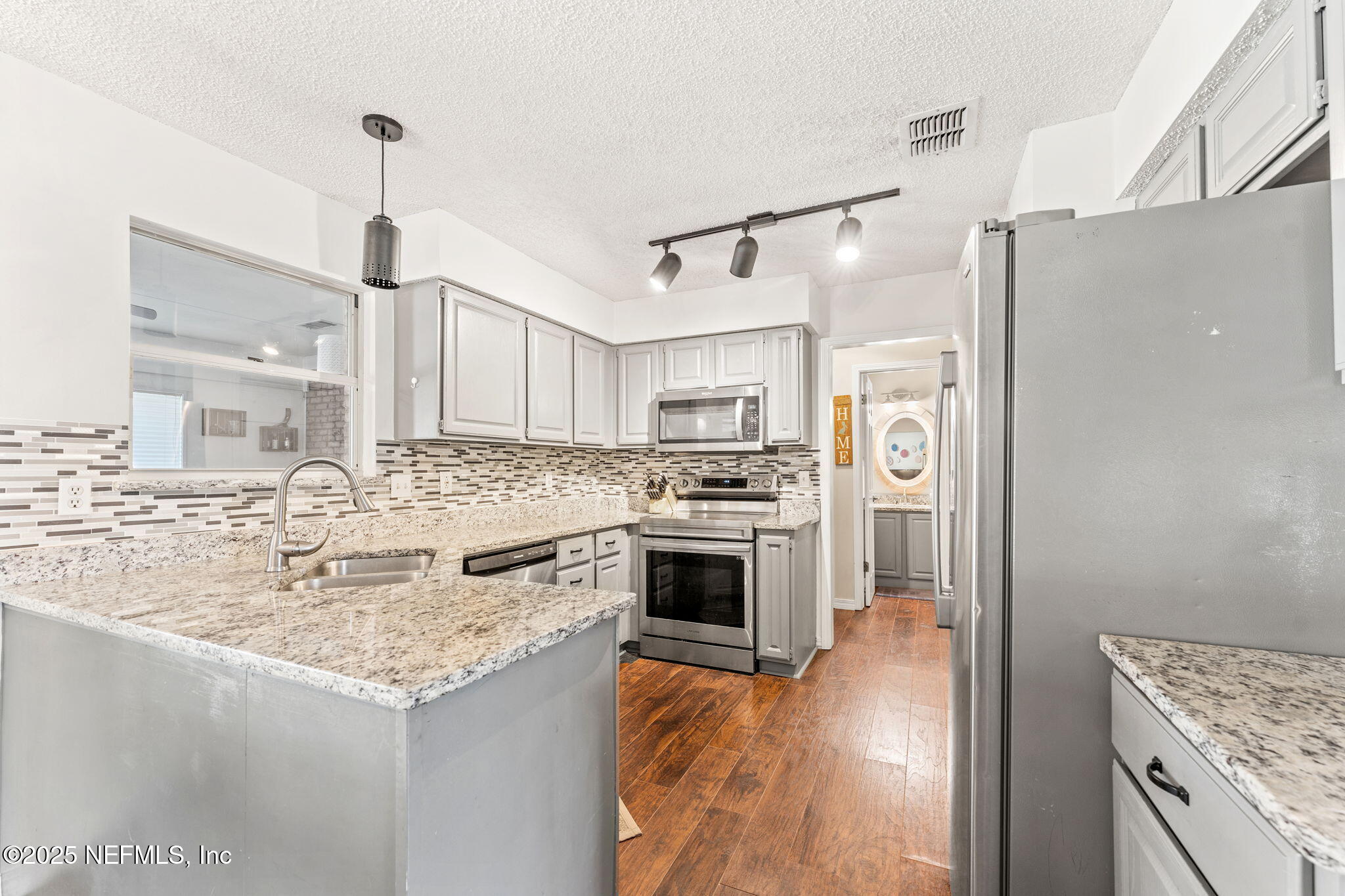 3097 Nautilus Road Middleburg, FL 32068 - Photo 12 of 41 8-web-or-mls-DSC06688