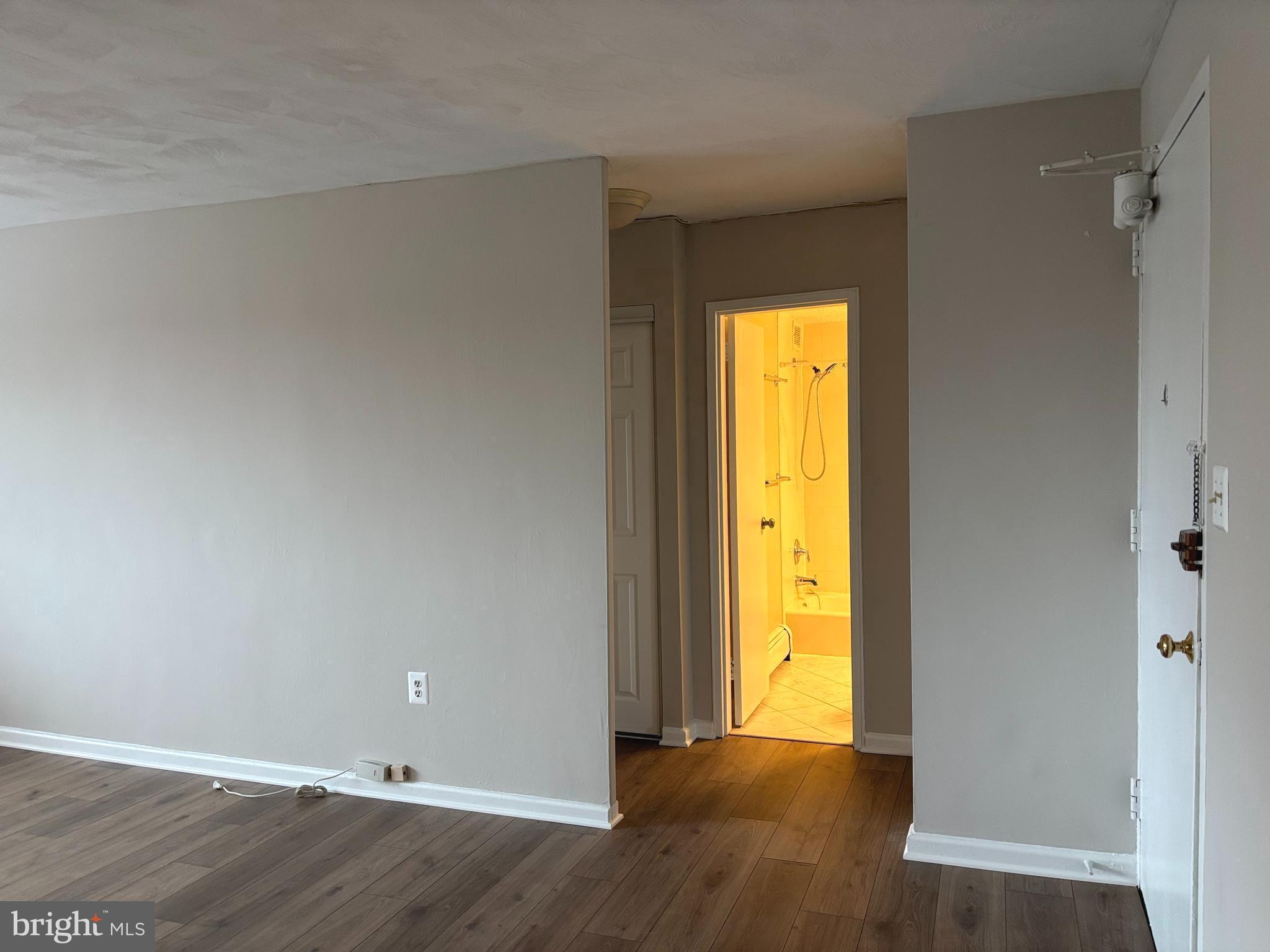 1200 South Arlington Ridge Road, Unit 605 Arlington, VA 22202 - Photo 12 of 23 Hall to Bedroom and Bathroom