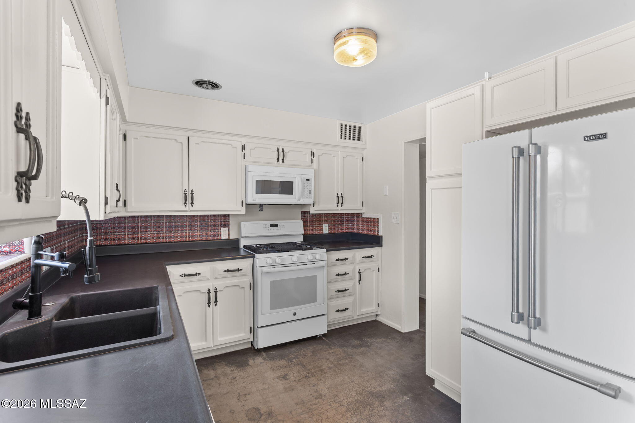 918 East Roger Road Tucson, AZ 85719 - Photo 16 of 28 Gallery Image 16