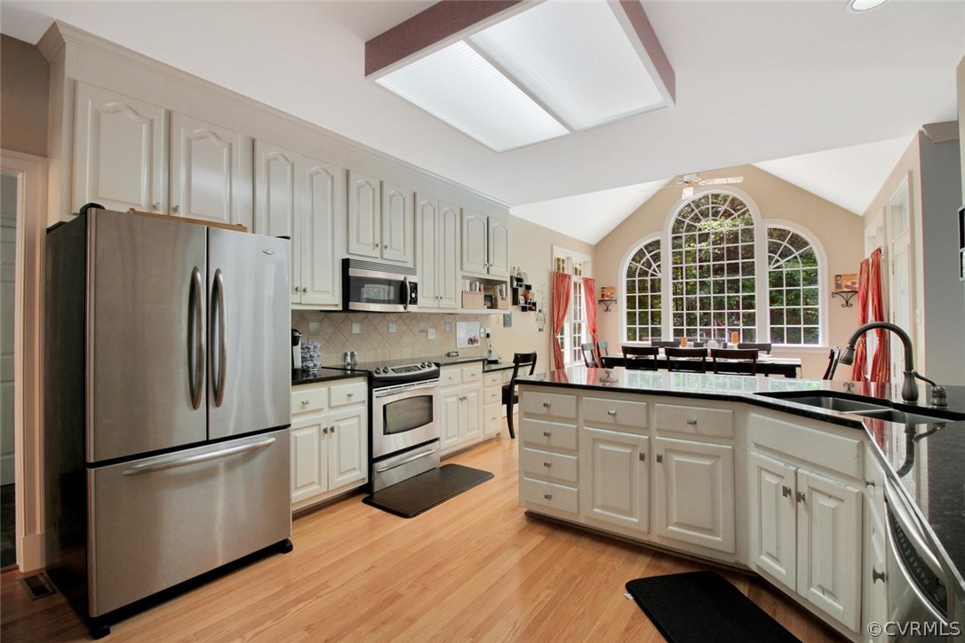 9300 Winterpock Road Chesterfield, VA 23832 - Photo 8 of 40