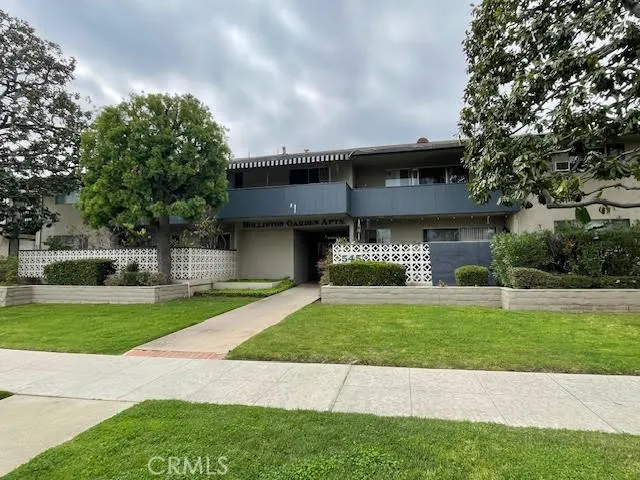 $2,200 | 545 North Holliston Avenue, Unit 2, Pasadena, CA 91106