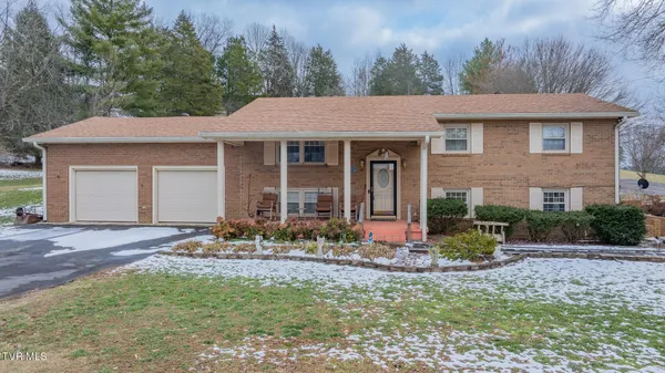$399,900 | 104 Chappell Road, Surgoinsville, TN 37873