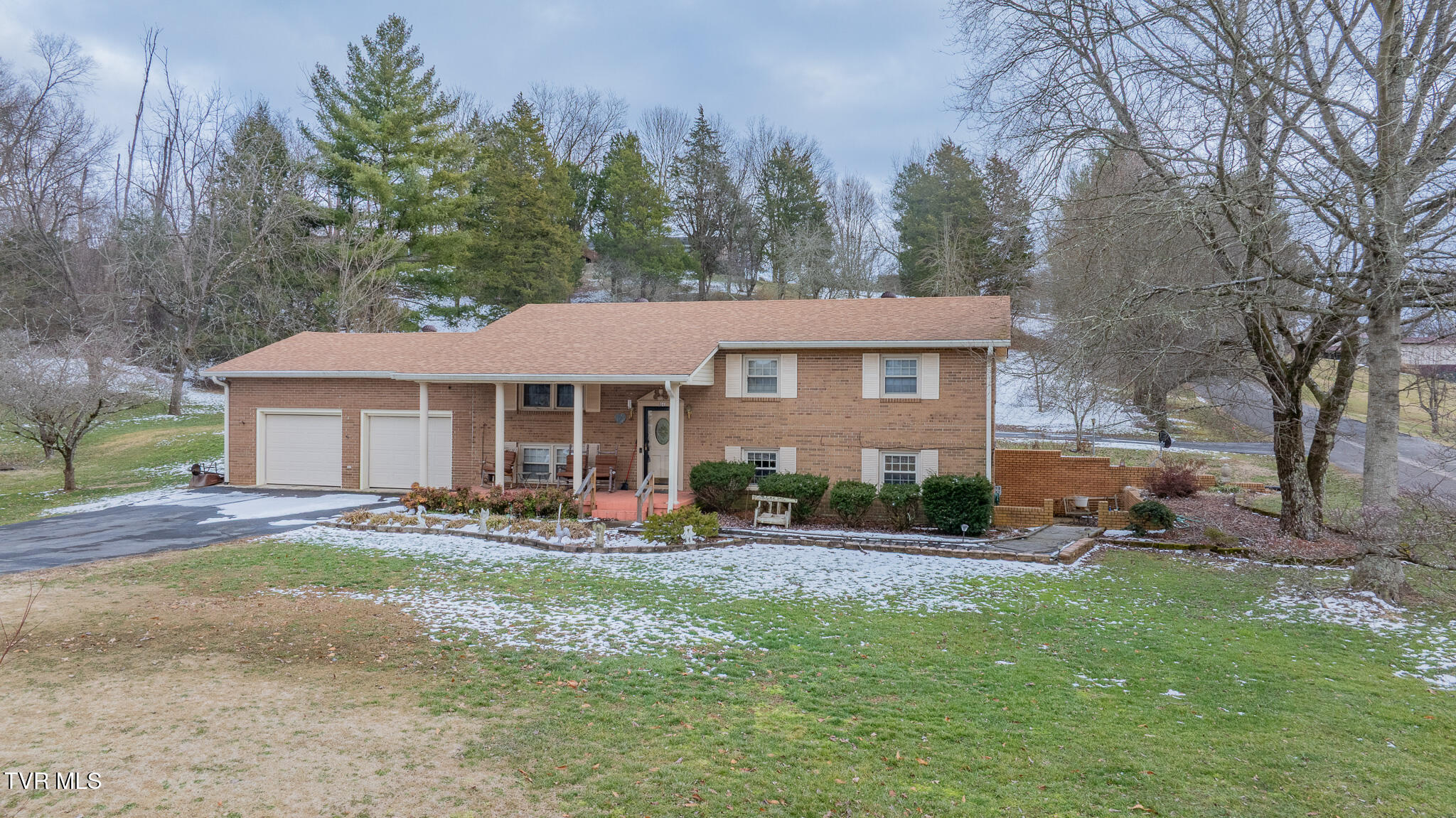 104 Chappell Road Surgoinsville, TN 37873 - Photo 31 of 34 dji_fly_20260205_162540_0622_17703268041