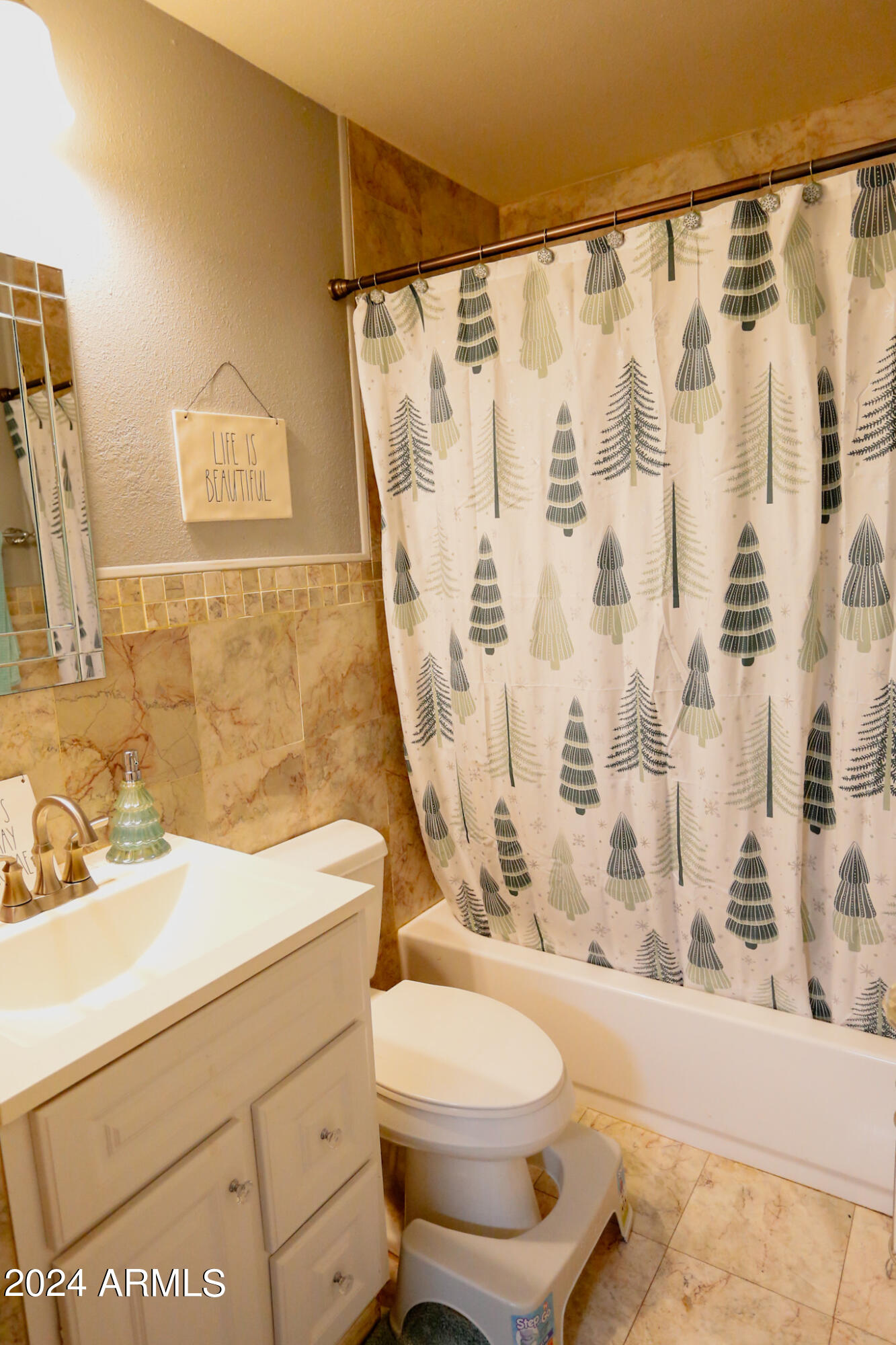 3810 West Cheery Lynn Road Phoenix, AZ 85019 - Photo 6 of 11 _MG_1286