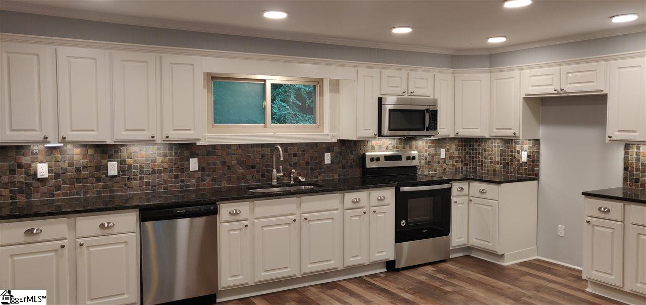 687 Zion Church Road Easley, SC 29642 - Photo 2 of 20 Gallery Image 2