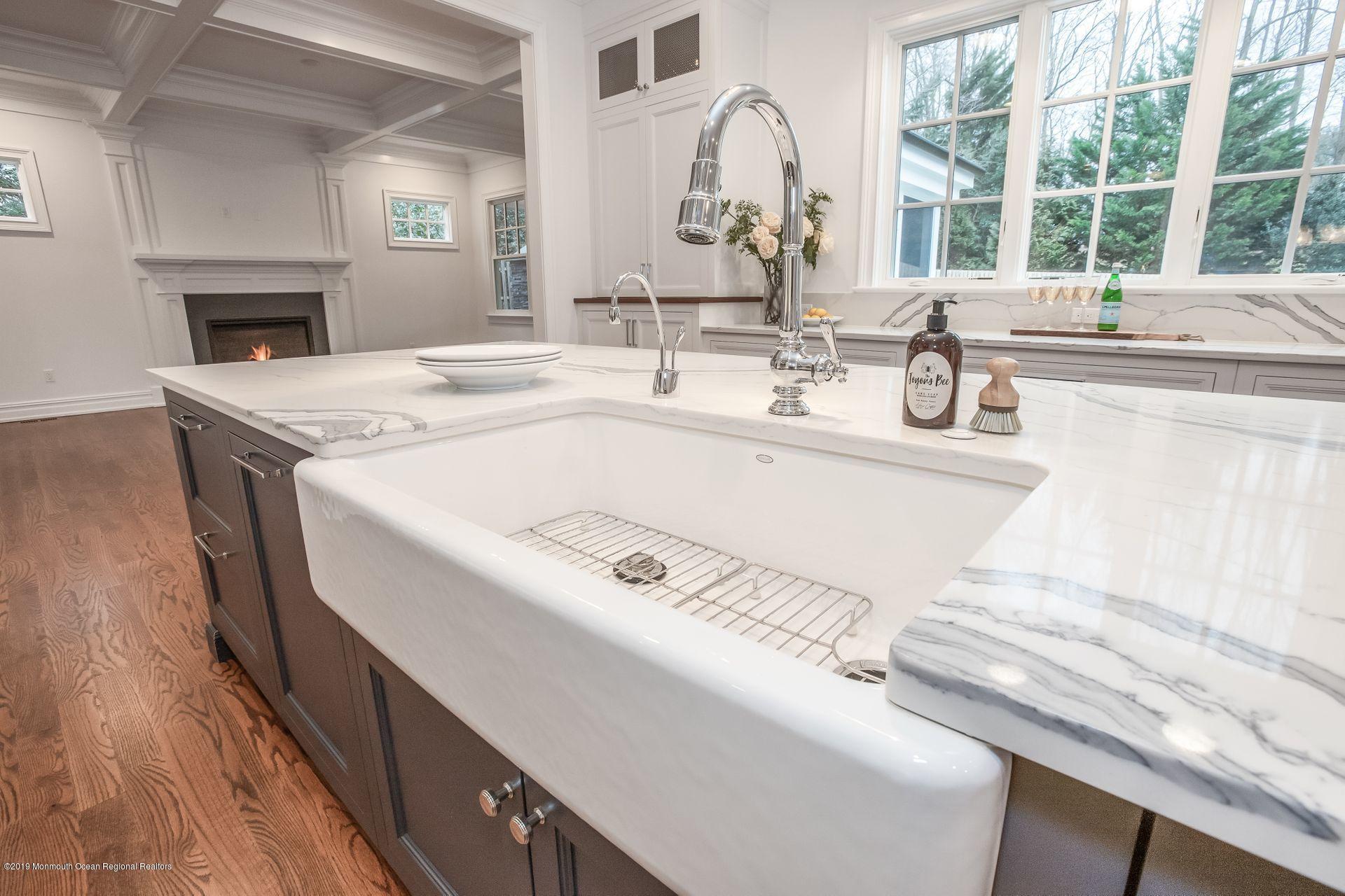 26 Hillcrest Road Fair Haven, NJ 07704 - Photo 13 of 46 Details @ Kitchen