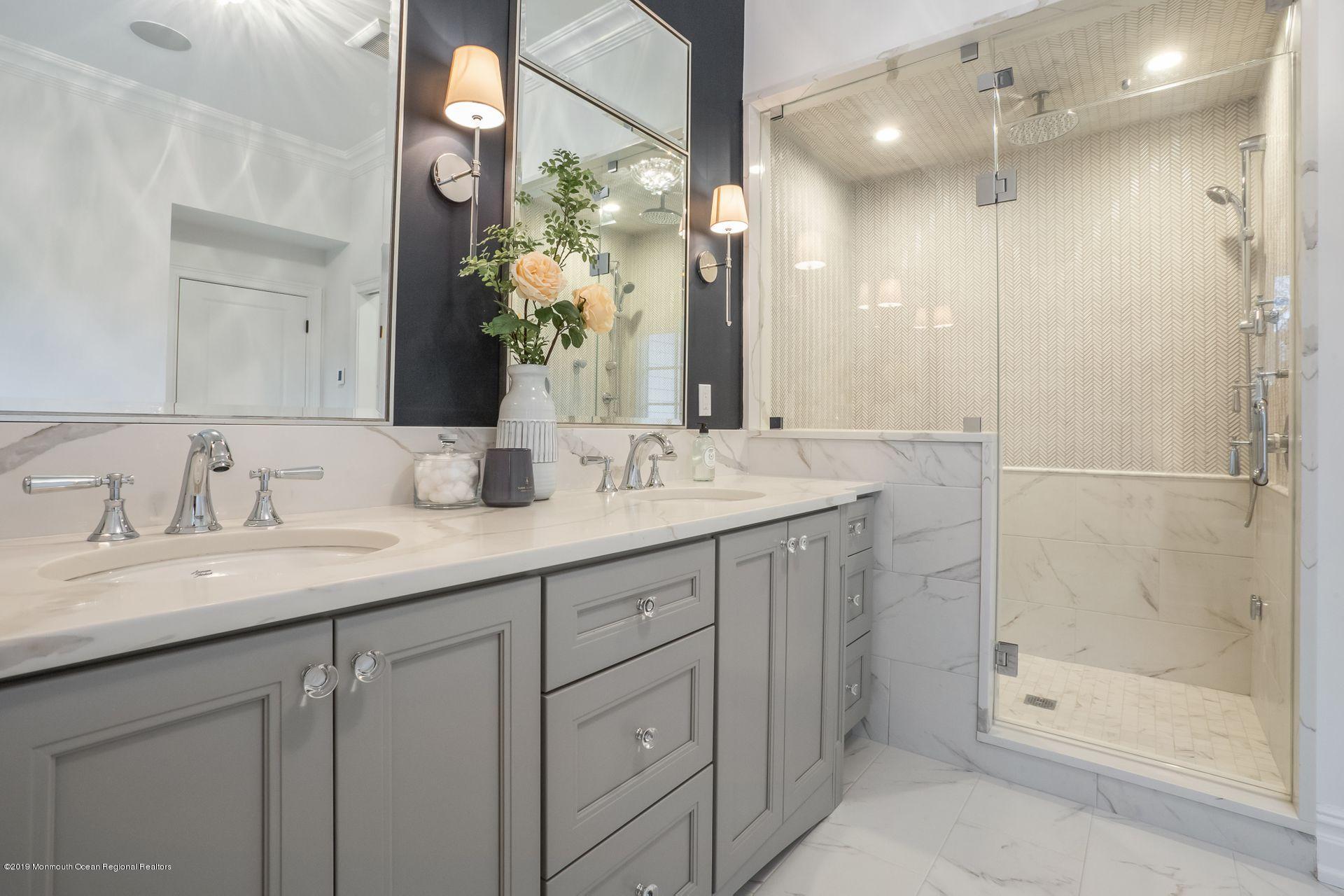 26 Hillcrest Road Fair Haven, NJ 07704 - Photo 26 of 46 Master Bathroom
