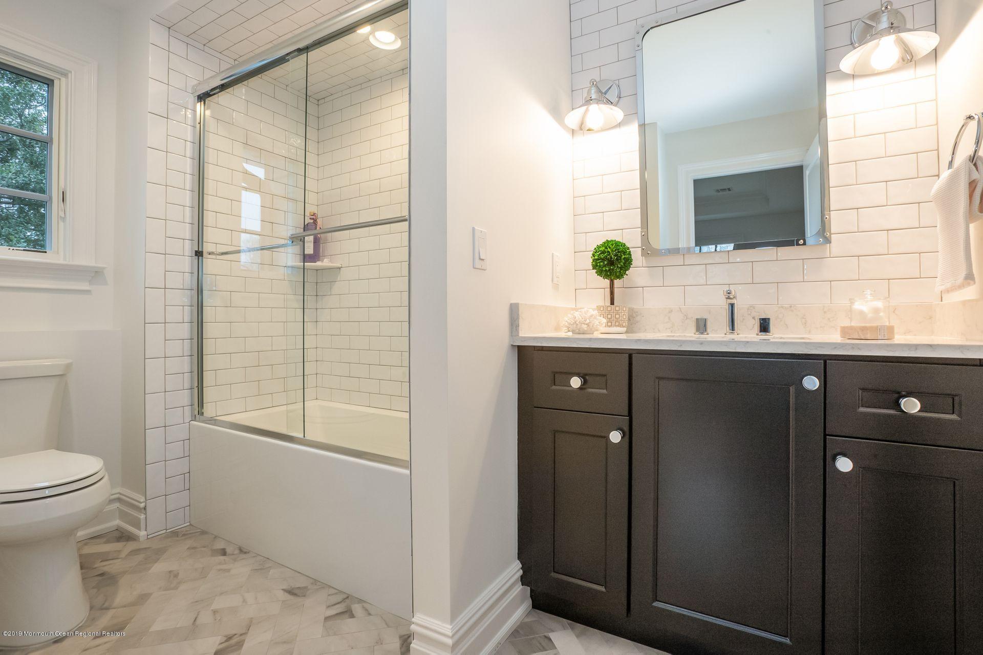 26 Hillcrest Road Fair Haven, NJ 07704 - Photo 31 of 46 Princess bath
