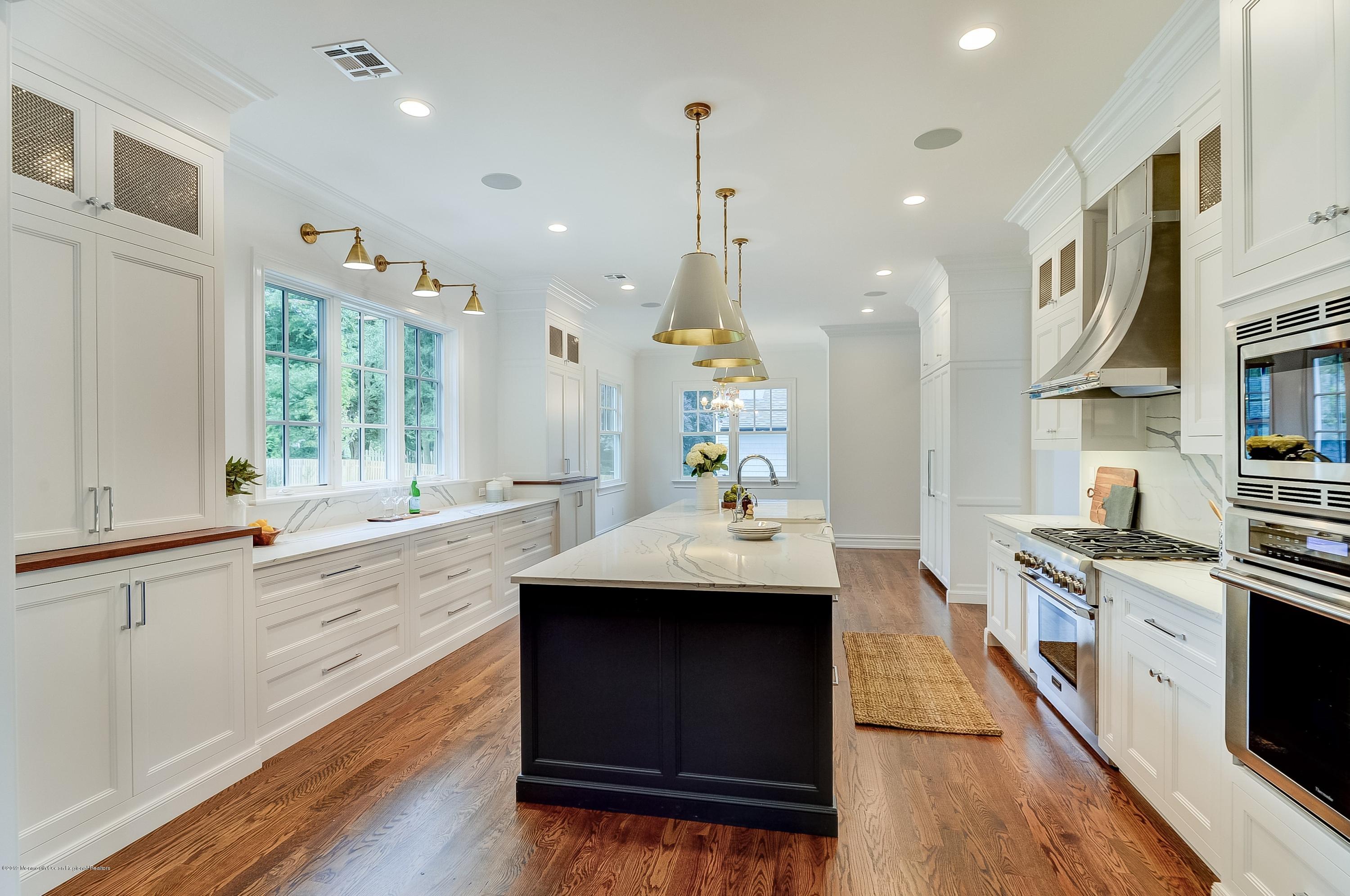 26 Hillcrest Road Fair Haven, NJ 07704 - Photo 8 of 46 Kitchen