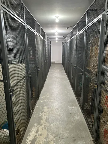 $142,500 | 18400 Cherry Creek Drive, Unit 512, Homewood, IL 60430