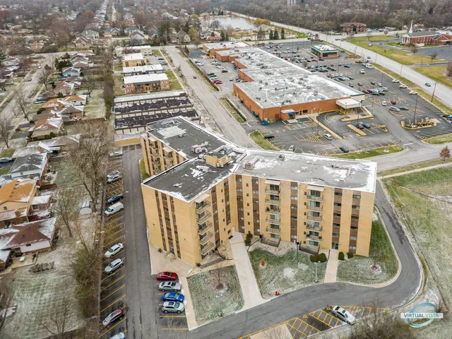 $142,500 | 18400 Cherry Creek Drive, Unit 512, Homewood, IL 60430