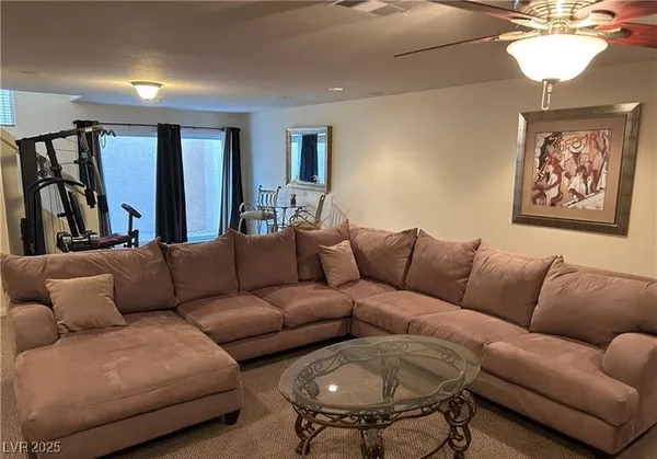 $6,000 | 11118 Scotscraig Court, Las Vegas, NV 89141